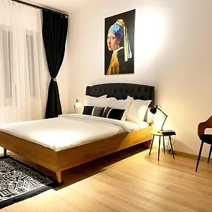 Apartment Old Town Superior By Mrg